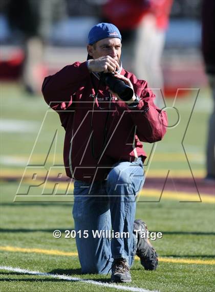 Thumbnail 3 in Homewood-Flossmoor @ Loyola Academy (IHSA Class 8A Quarterfinal) photogallery.