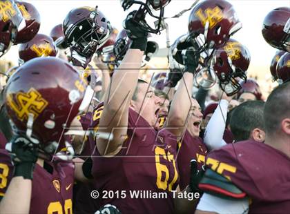 Thumbnail 3 in Homewood-Flossmoor @ Loyola Academy (IHSA Class 8A Quarterfinal) photogallery.