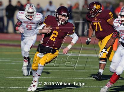 Thumbnail 2 in Homewood-Flossmoor @ Loyola Academy (IHSA Class 8A Quarterfinal) photogallery.