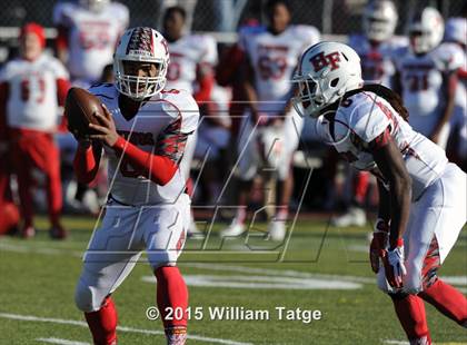 Thumbnail 1 in Homewood-Flossmoor @ Loyola Academy (IHSA Class 8A Quarterfinal) photogallery.