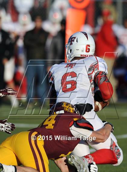 Thumbnail 2 in Homewood-Flossmoor @ Loyola Academy (IHSA Class 8A Quarterfinal) photogallery.