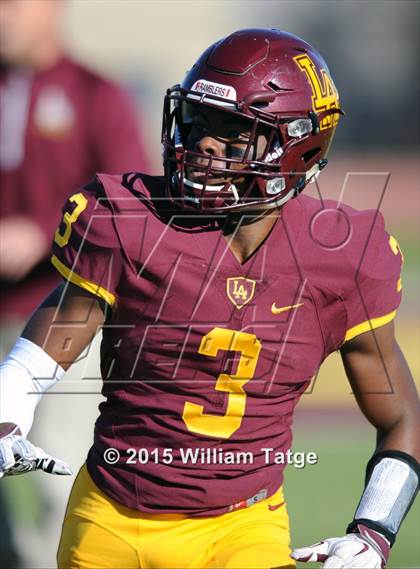 Thumbnail 2 in Homewood-Flossmoor @ Loyola Academy (IHSA Class 8A Quarterfinal) photogallery.