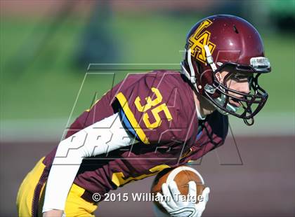Thumbnail 1 in Homewood-Flossmoor @ Loyola Academy (IHSA Class 8A Quarterfinal) photogallery.