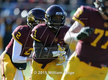 Thumbnail 2 in Homewood-Flossmoor @ Loyola Academy (IHSA Class 8A Quarterfinal) photogallery.