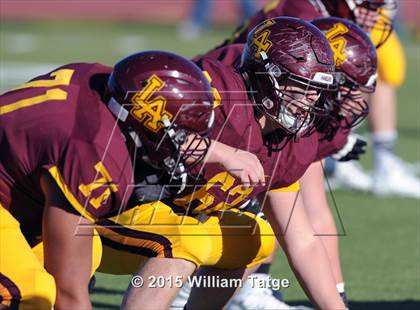 Thumbnail 3 in Homewood-Flossmoor @ Loyola Academy (IHSA Class 8A Quarterfinal) photogallery.