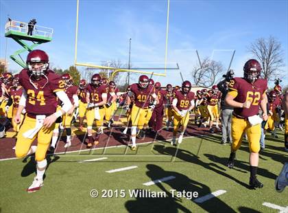 Thumbnail 2 in Homewood-Flossmoor @ Loyola Academy (IHSA Class 8A Quarterfinal) photogallery.