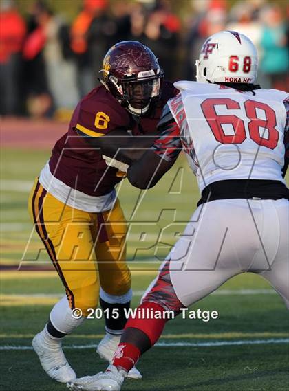 Thumbnail 2 in Homewood-Flossmoor @ Loyola Academy (IHSA Class 8A Quarterfinal) photogallery.
