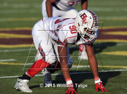 Thumbnail 2 in Homewood-Flossmoor @ Loyola Academy (IHSA Class 8A Quarterfinal) photogallery.