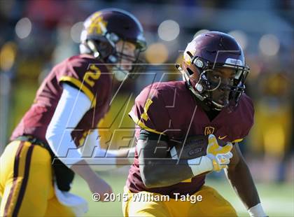 Thumbnail 2 in Homewood-Flossmoor @ Loyola Academy (IHSA Class 8A Quarterfinal) photogallery.