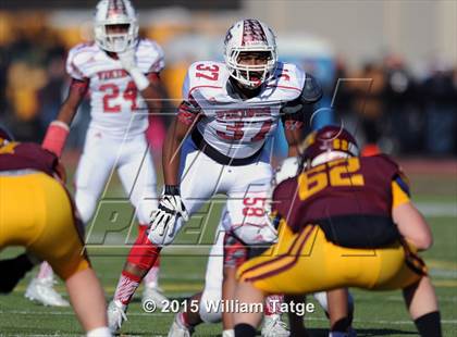 Thumbnail 3 in Homewood-Flossmoor @ Loyola Academy (IHSA Class 8A Quarterfinal) photogallery.