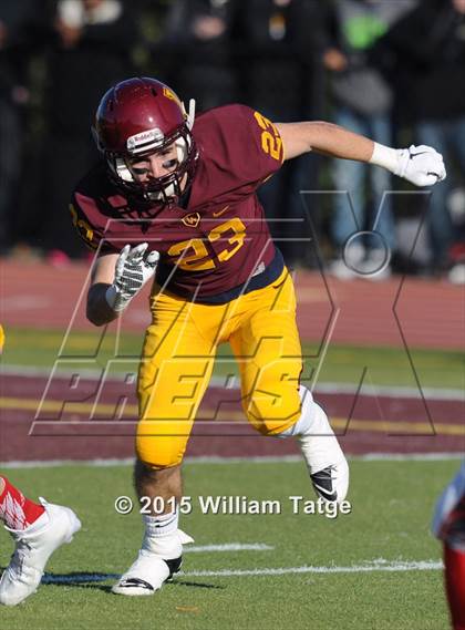 Thumbnail 3 in Homewood-Flossmoor @ Loyola Academy (IHSA Class 8A Quarterfinal) photogallery.