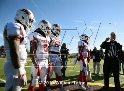 Thumbnail 2 in Homewood-Flossmoor @ Loyola Academy (IHSA Class 8A Quarterfinal) photogallery.