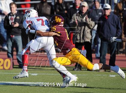 Thumbnail 2 in Homewood-Flossmoor @ Loyola Academy (IHSA Class 8A Quarterfinal) photogallery.