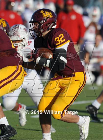 Thumbnail 1 in Homewood-Flossmoor @ Loyola Academy (IHSA Class 8A Quarterfinal) photogallery.