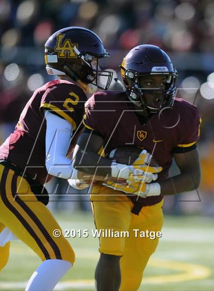 Thumbnail 1 in Homewood-Flossmoor @ Loyola Academy (IHSA Class 8A Quarterfinal) photogallery.