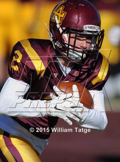 Thumbnail 3 in Homewood-Flossmoor @ Loyola Academy (IHSA Class 8A Quarterfinal) photogallery.