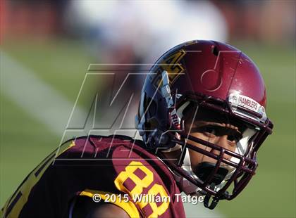 Thumbnail 3 in Homewood-Flossmoor @ Loyola Academy (IHSA Class 8A Quarterfinal) photogallery.