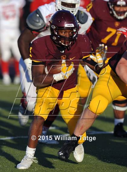 Thumbnail 3 in Homewood-Flossmoor @ Loyola Academy (IHSA Class 8A Quarterfinal) photogallery.