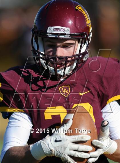Thumbnail 3 in Homewood-Flossmoor @ Loyola Academy (IHSA Class 8A Quarterfinal) photogallery.