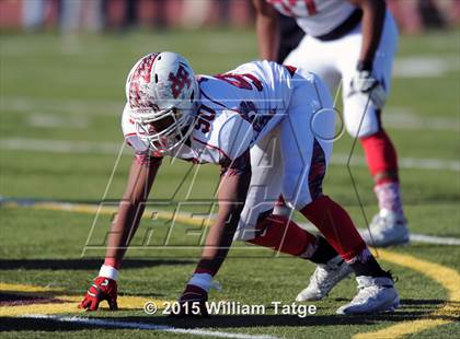 Thumbnail 3 in Homewood-Flossmoor @ Loyola Academy (IHSA Class 8A Quarterfinal) photogallery.