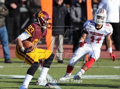 Thumbnail 3 in Homewood-Flossmoor @ Loyola Academy (IHSA Class 8A Quarterfinal) photogallery.
