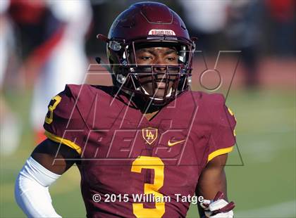 Thumbnail 2 in Homewood-Flossmoor @ Loyola Academy (IHSA Class 8A Quarterfinal) photogallery.