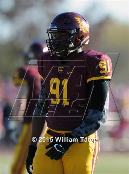 Thumbnail 3 in Homewood-Flossmoor @ Loyola Academy (IHSA Class 8A Quarterfinal) photogallery.