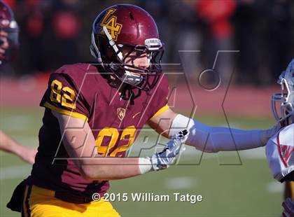 Thumbnail 3 in Homewood-Flossmoor @ Loyola Academy (IHSA Class 8A Quarterfinal) photogallery.