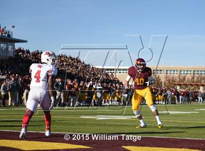 Thumbnail 2 in Homewood-Flossmoor @ Loyola Academy (IHSA Class 8A Quarterfinal) photogallery.