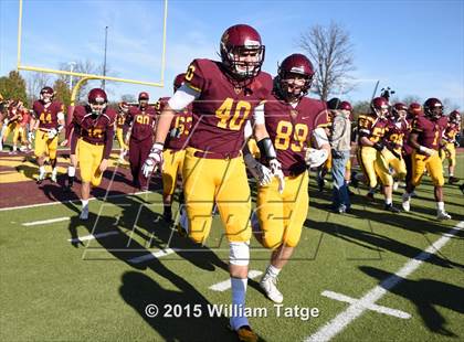 Thumbnail 3 in Homewood-Flossmoor @ Loyola Academy (IHSA Class 8A Quarterfinal) photogallery.