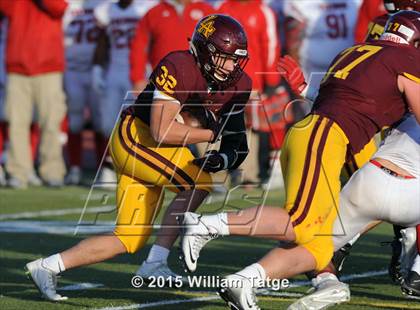Thumbnail 2 in Homewood-Flossmoor @ Loyola Academy (IHSA Class 8A Quarterfinal) photogallery.