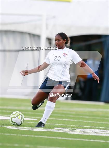 Thumbnail 1 in Brentwood School vs Crossroads photogallery.
