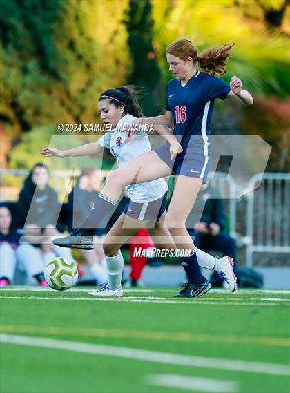 Thumbnail 3 in Brentwood School vs Crossroads photogallery.