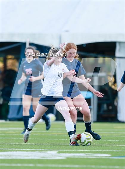 Thumbnail 3 in Brentwood School vs Crossroads photogallery.