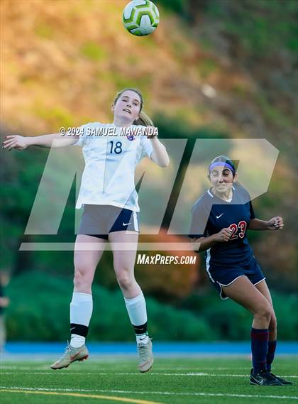 Thumbnail 3 in Brentwood School vs Crossroads photogallery.