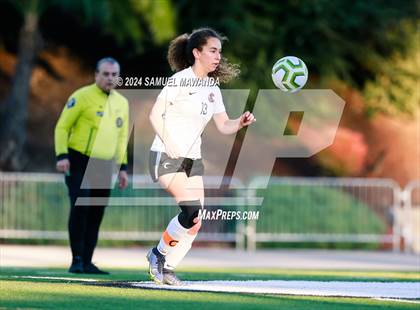 Thumbnail 3 in Brentwood School vs Crossroads photogallery.