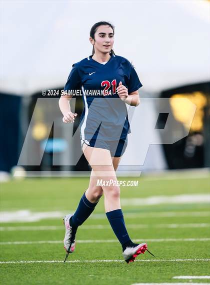 Thumbnail 2 in Brentwood School vs Crossroads photogallery.
