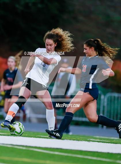 Thumbnail 3 in Brentwood School vs Crossroads photogallery.