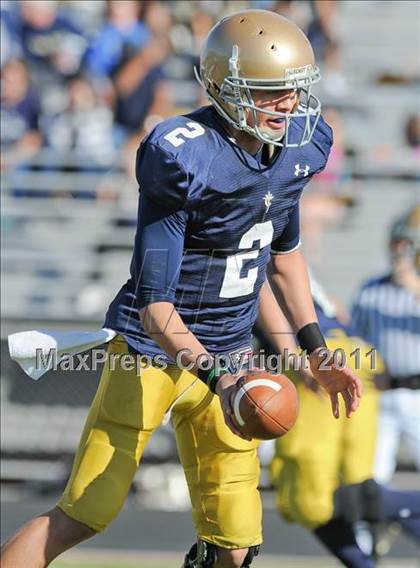 Thumbnail 2 in Thatcher vs. Yuma Catholic (AIA 2A State Semifinal) photogallery.