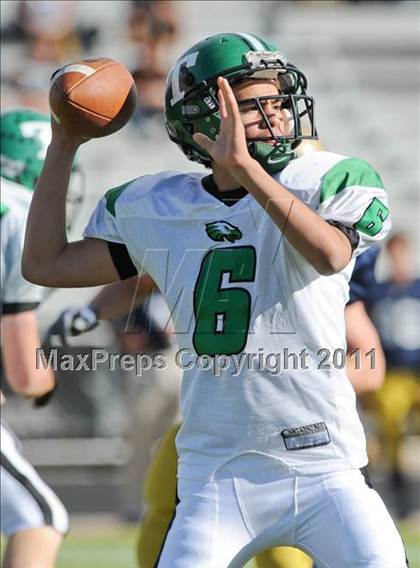 Thumbnail 2 in Thatcher vs. Yuma Catholic (AIA 2A State Semifinal) photogallery.