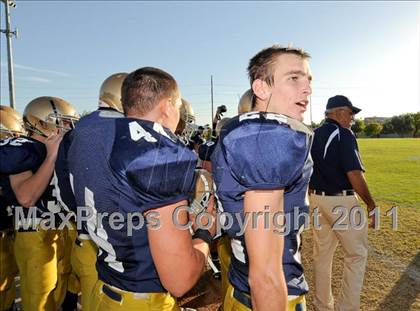 Thumbnail 2 in Thatcher vs. Yuma Catholic (AIA 2A State Semifinal) photogallery.