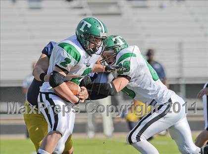 Thumbnail 2 in Thatcher vs. Yuma Catholic (AIA 2A State Semifinal) photogallery.