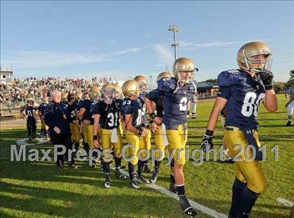 Thumbnail 2 in Thatcher vs. Yuma Catholic (AIA 2A State Semifinal) photogallery.