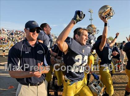 Thumbnail 1 in Thatcher vs. Yuma Catholic (AIA 2A State Semifinal) photogallery.