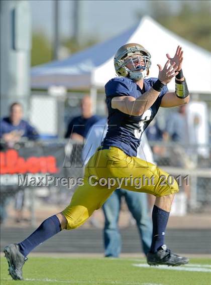 Thumbnail 3 in Thatcher vs. Yuma Catholic (AIA 2A State Semifinal) photogallery.