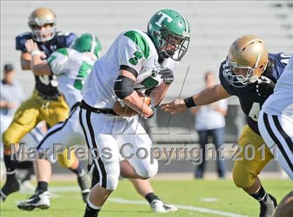 Thumbnail 2 in Thatcher vs. Yuma Catholic (AIA 2A State Semifinal) photogallery.