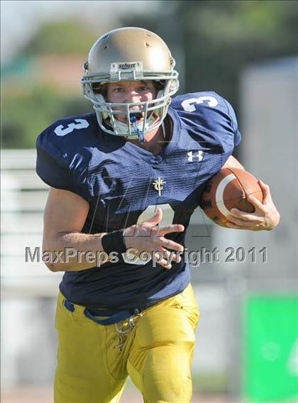 Thumbnail 2 in Thatcher vs. Yuma Catholic (AIA 2A State Semifinal) photogallery.