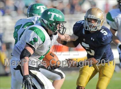 Thumbnail 2 in Thatcher vs. Yuma Catholic (AIA 2A State Semifinal) photogallery.