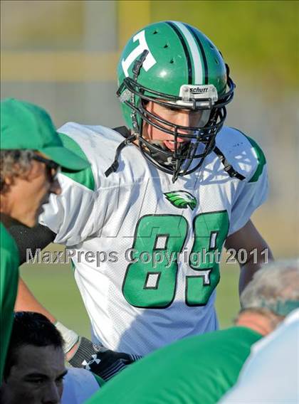 Thumbnail 3 in Thatcher vs. Yuma Catholic (AIA 2A State Semifinal) photogallery.