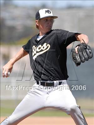 Thumbnail 1 in Grossmont vs. Mission Bay (56th Annual Lions Invitational) photogallery.
